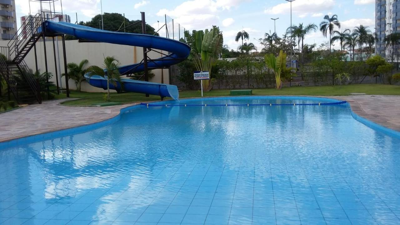 Golden Dolphin Express 5Pessoas Mais 1 Crianca Ate 5 Anos Com Toalhas E Roupas De Cama,Lencois, Travesseiros E Fronhas E 3 Parques Aquaticos Termais Limpeza Impostos E Taxas Ja Incluso Caldas Novas Kültér fotó
